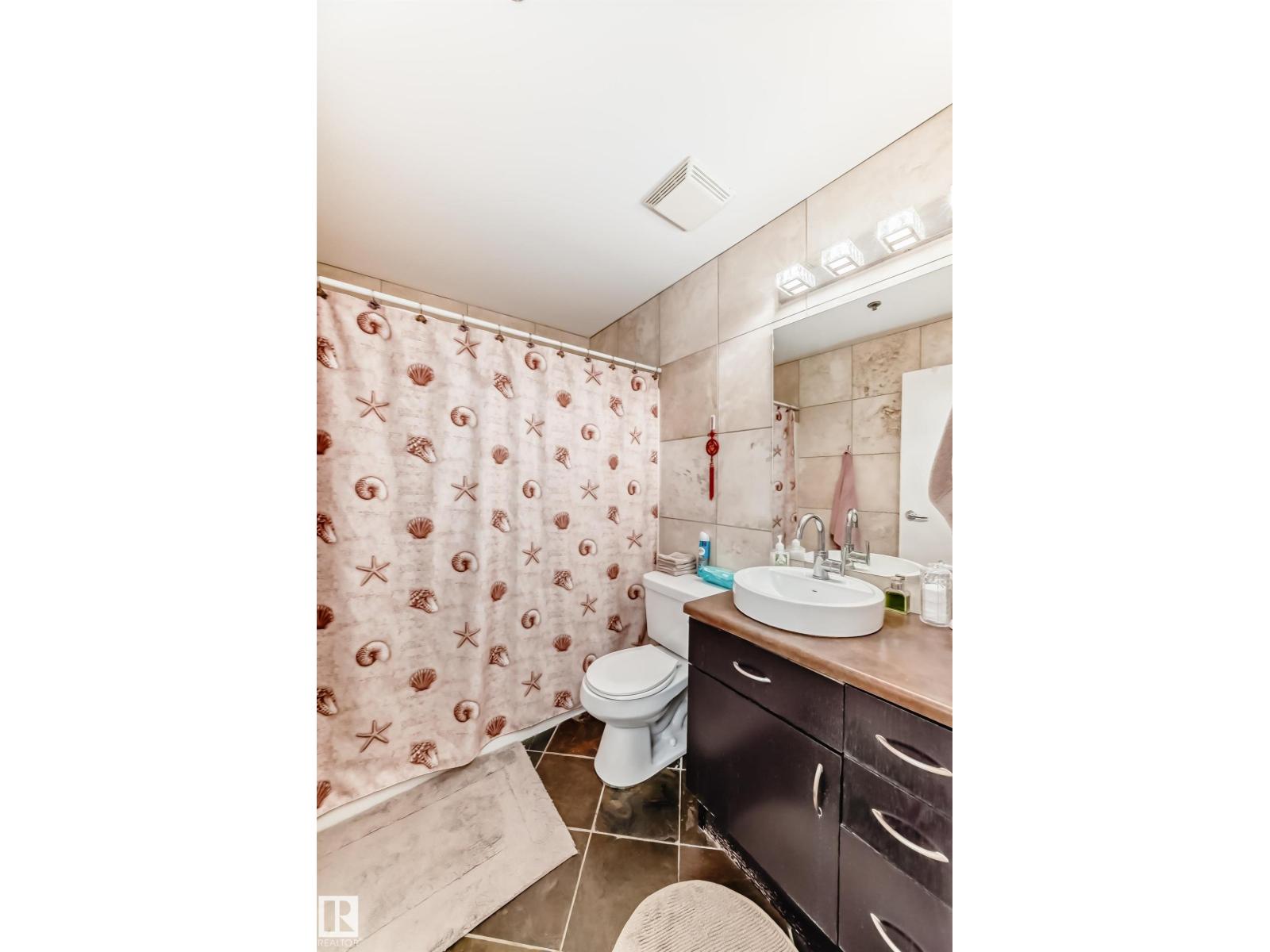 #211 9750 94 ST NW - 32