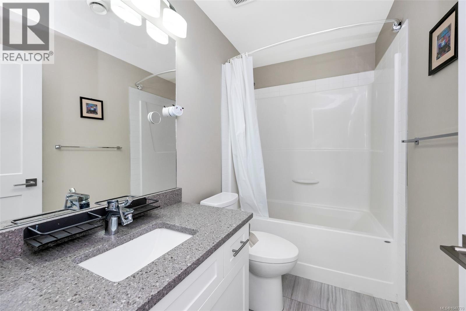 2466 Blairgowrie Rd - 30