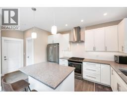 Kitchen - 2466 Blairgowrie Rd, Mill Bay, BC V8H1H3 Photo 6