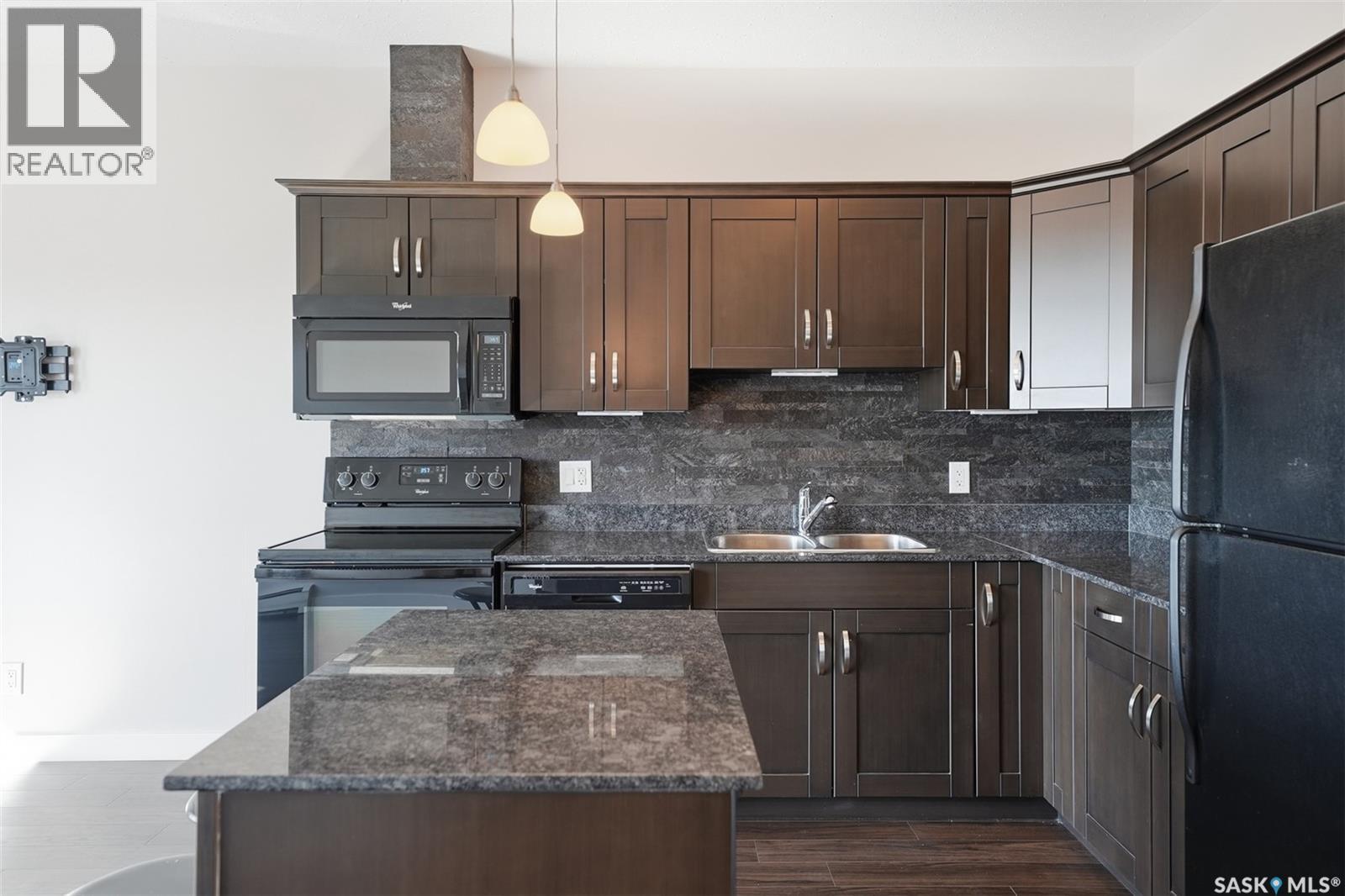 #305 714 Hart ROAD - Image 7