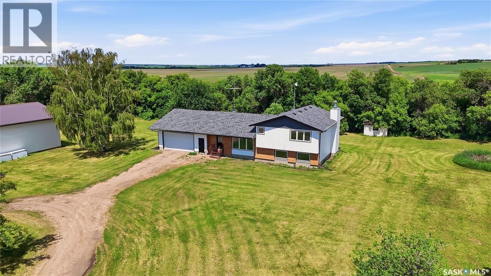 Domremy Acreage