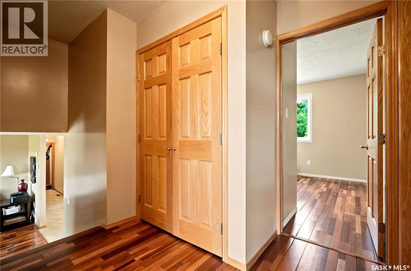 Domremy Acreage - Image 32