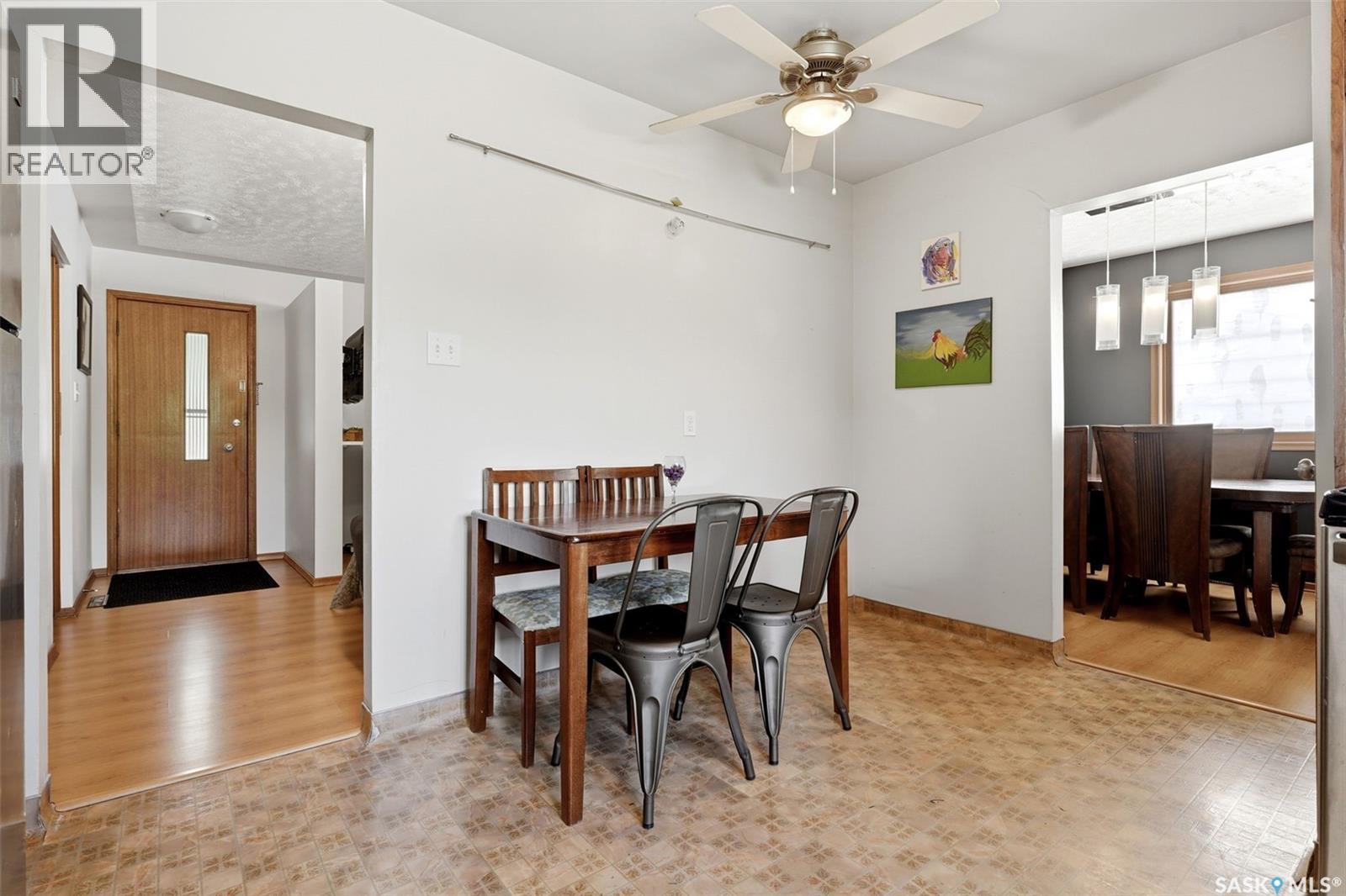 3210 Parliament AVENUE - 12