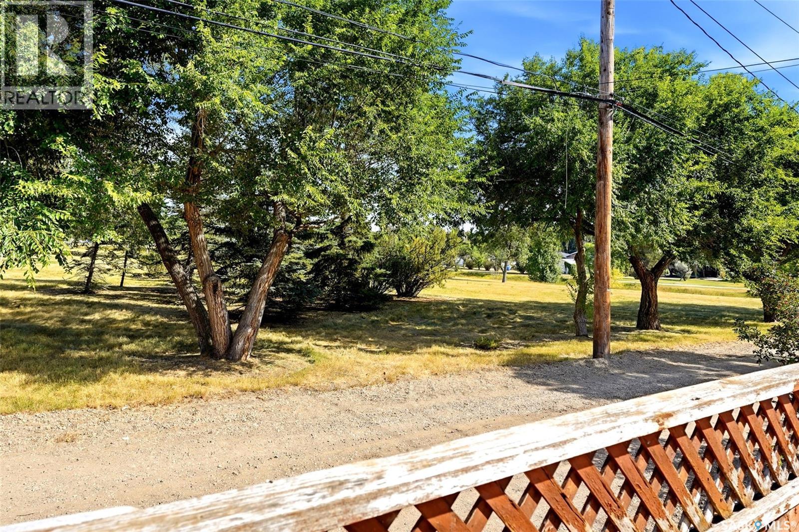 3210 Parliament AVENUE - 46