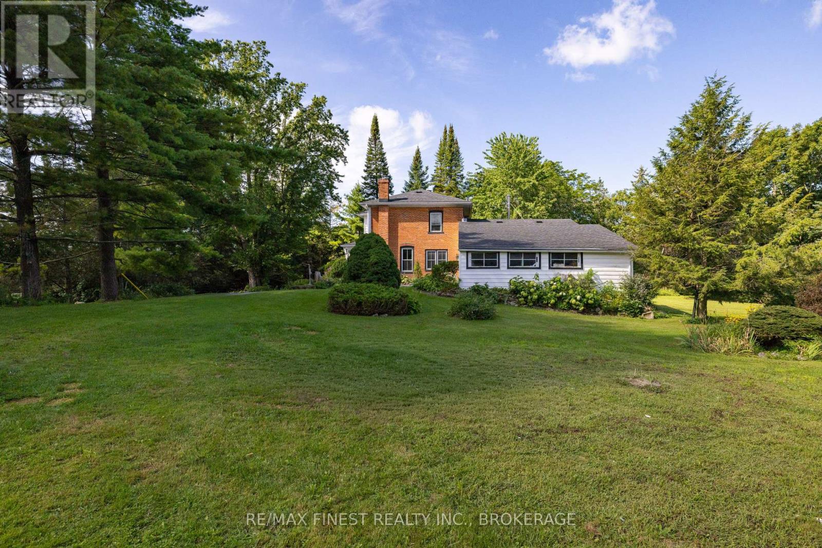 43 CLANCY ROAD - 28