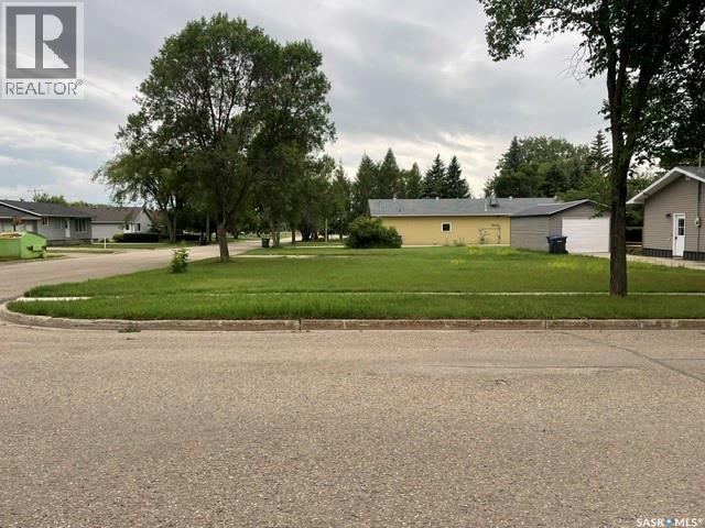 300 COTEAU AVENUE W