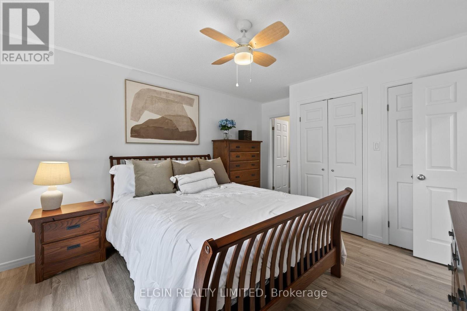 69 CARRIE CRESCENT - 23