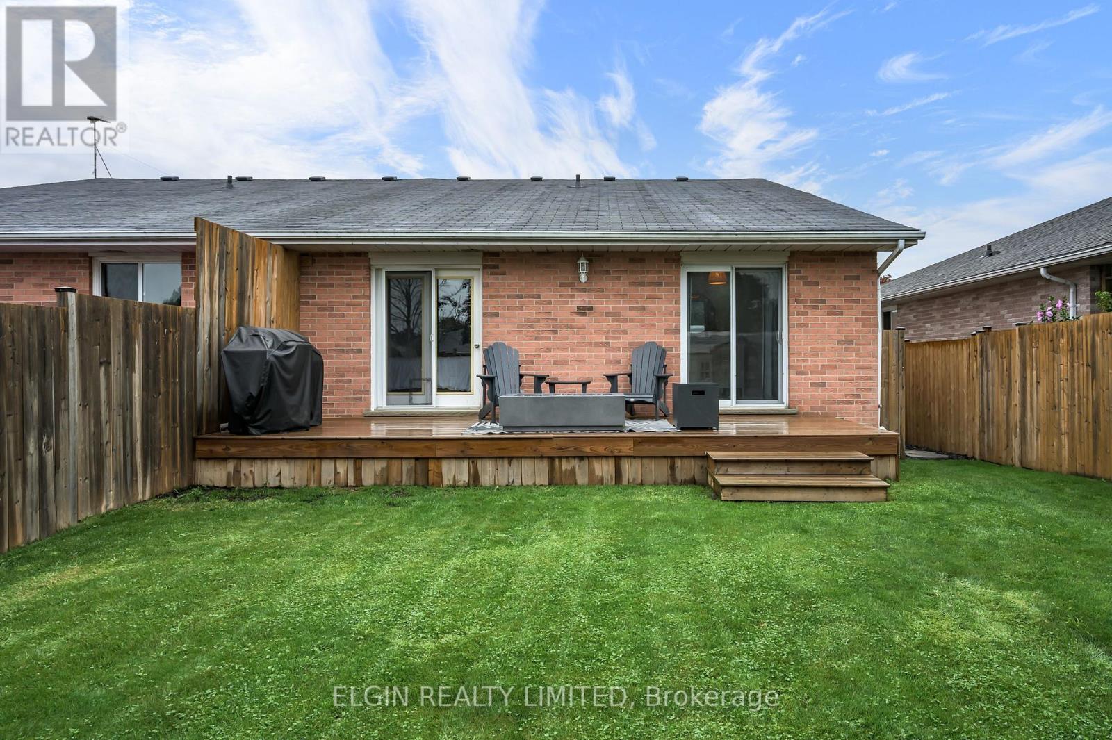 69 CARRIE CRESCENT - 5