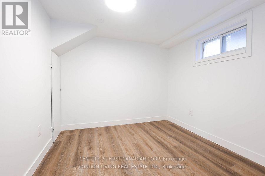 757 Fleet Street, London East (East G), Ontario, N5Y1R7, London East (East G), Ontario — photo 4 of 5