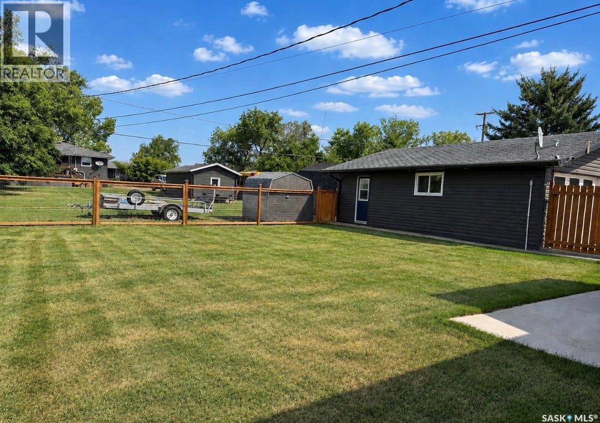 105 5th AVENUE - 27