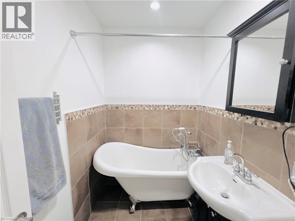 56 EASTVALE Place - Image 17