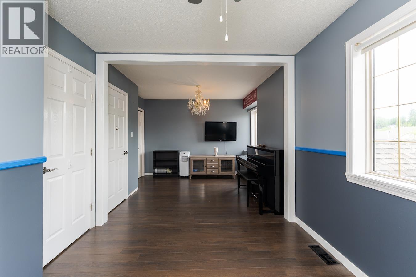 5559 HEYER ROAD, Prince George