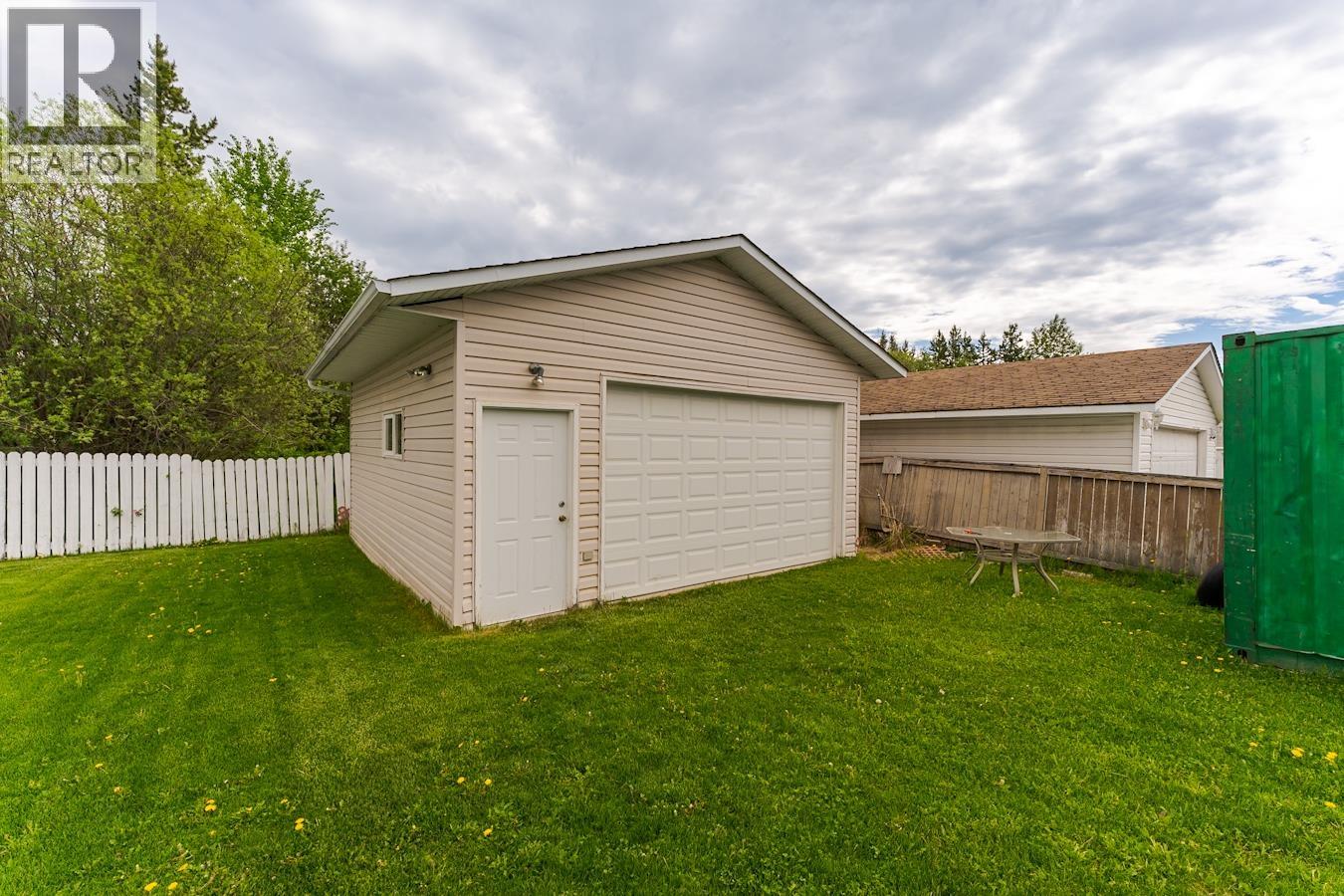 5559 HEYER ROAD, Prince George