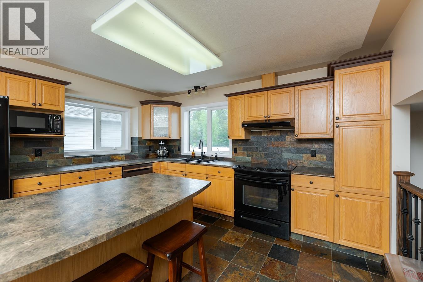 5559 HEYER ROAD, Prince George