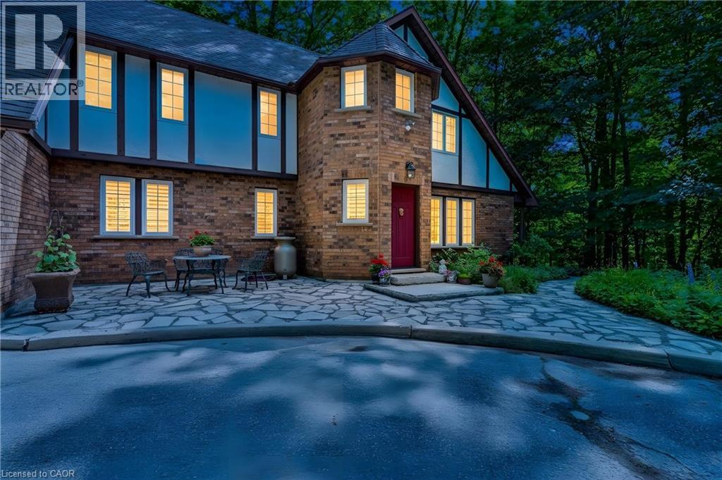 110 GRAND RIDGE Drive - 4