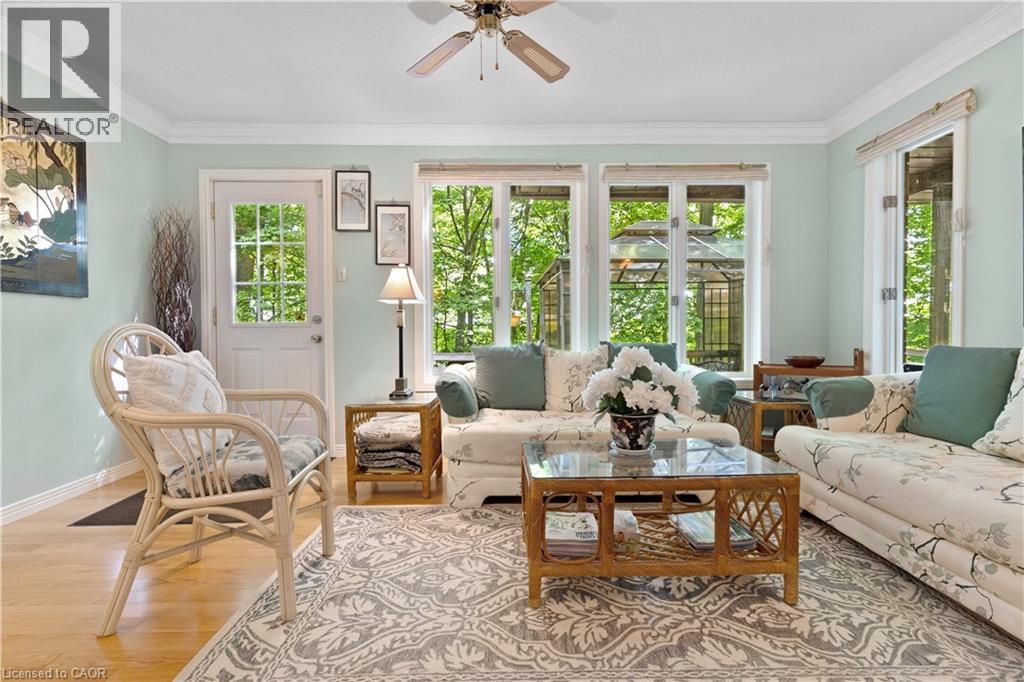 110 GRAND RIDGE Drive - Image 29
