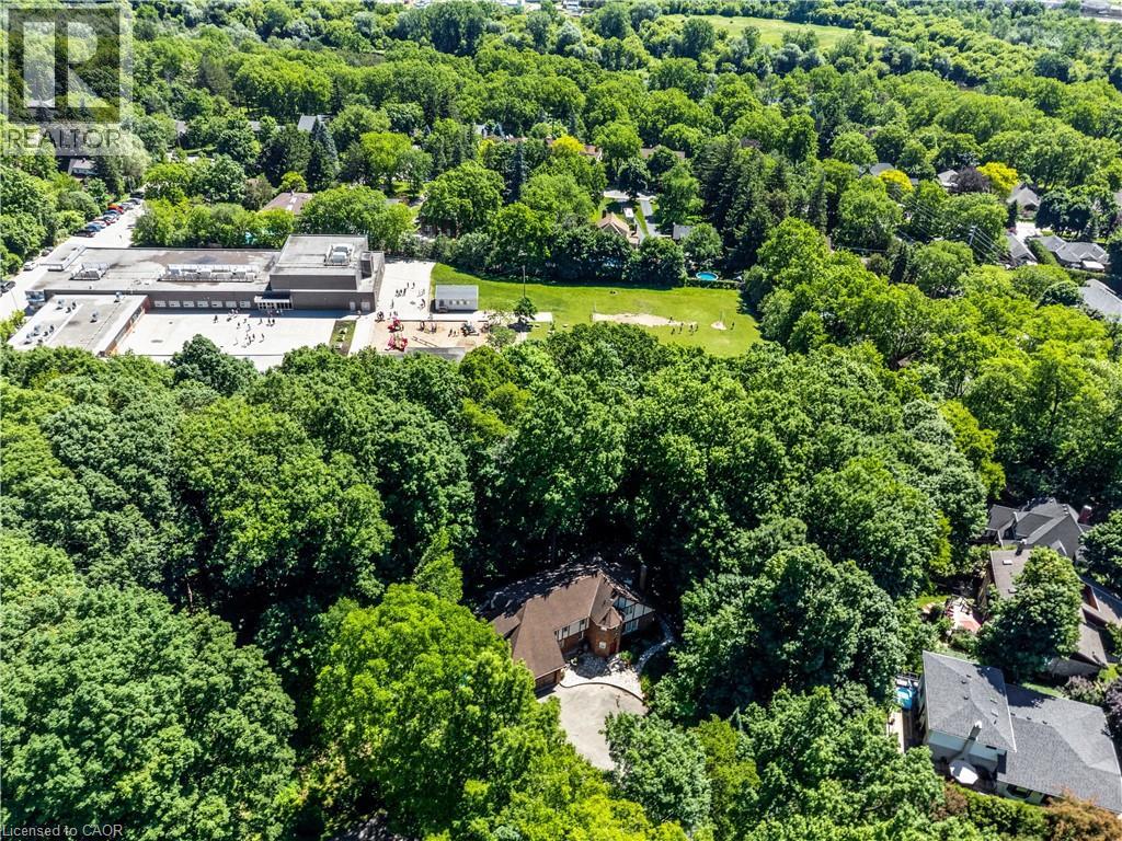 110 GRAND RIDGE Drive - Image 43