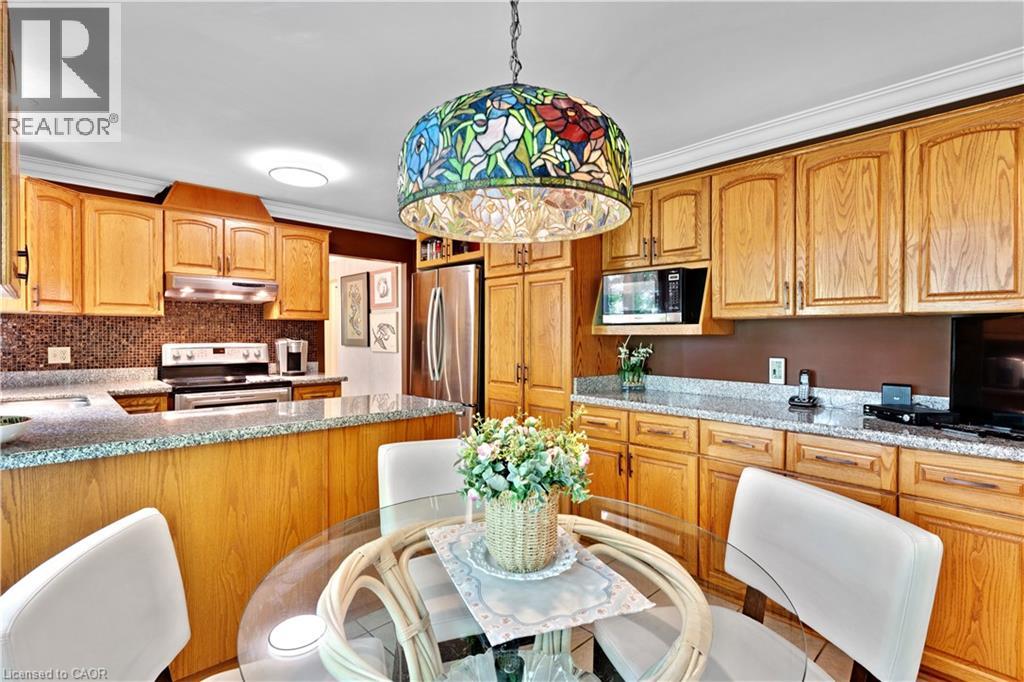 110 GRAND RIDGE Drive - 23