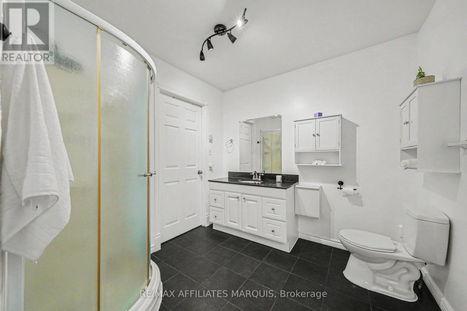 428 JOHNSTON ROAD - Image 10
