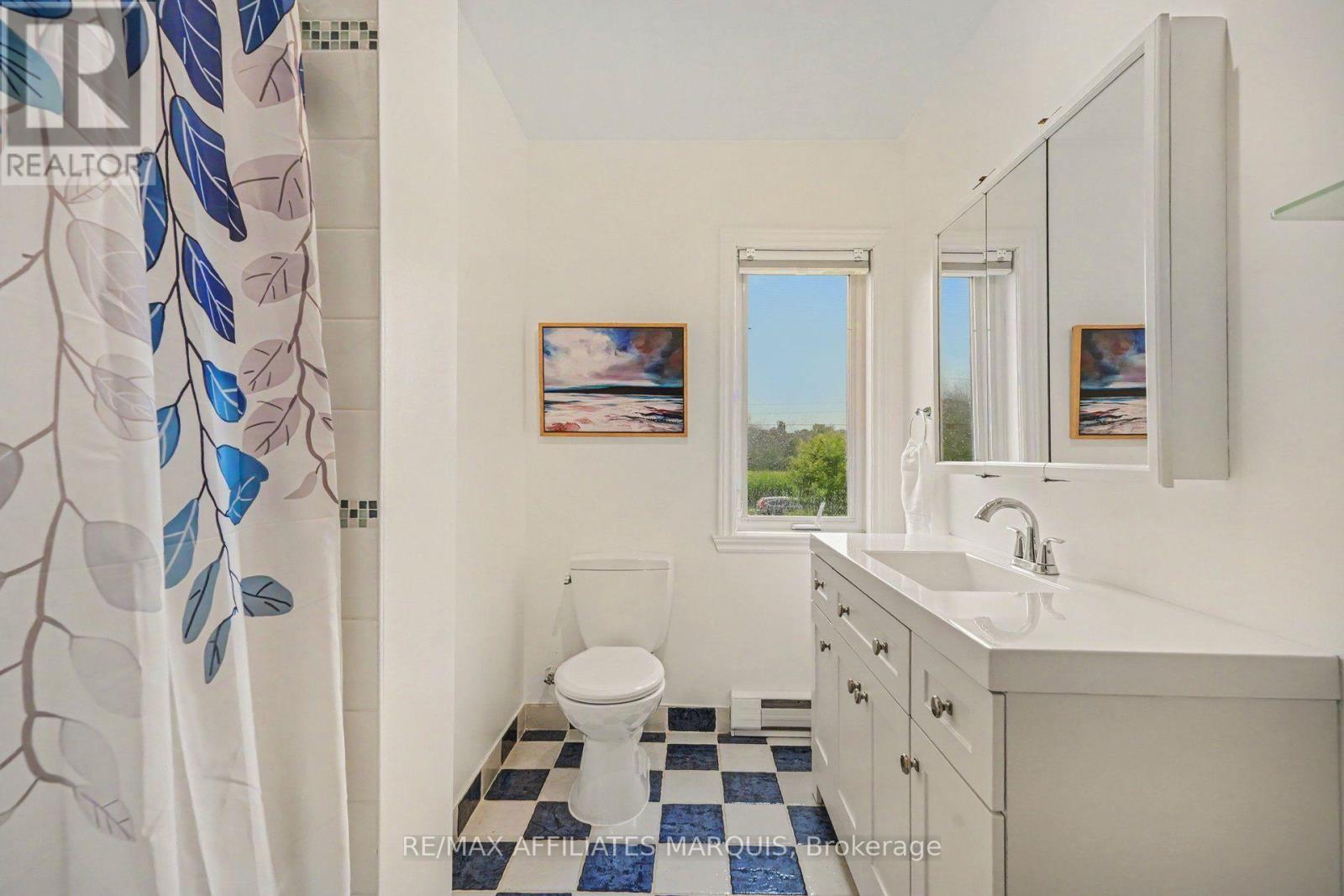 428 JOHNSTON ROAD - Image 15
