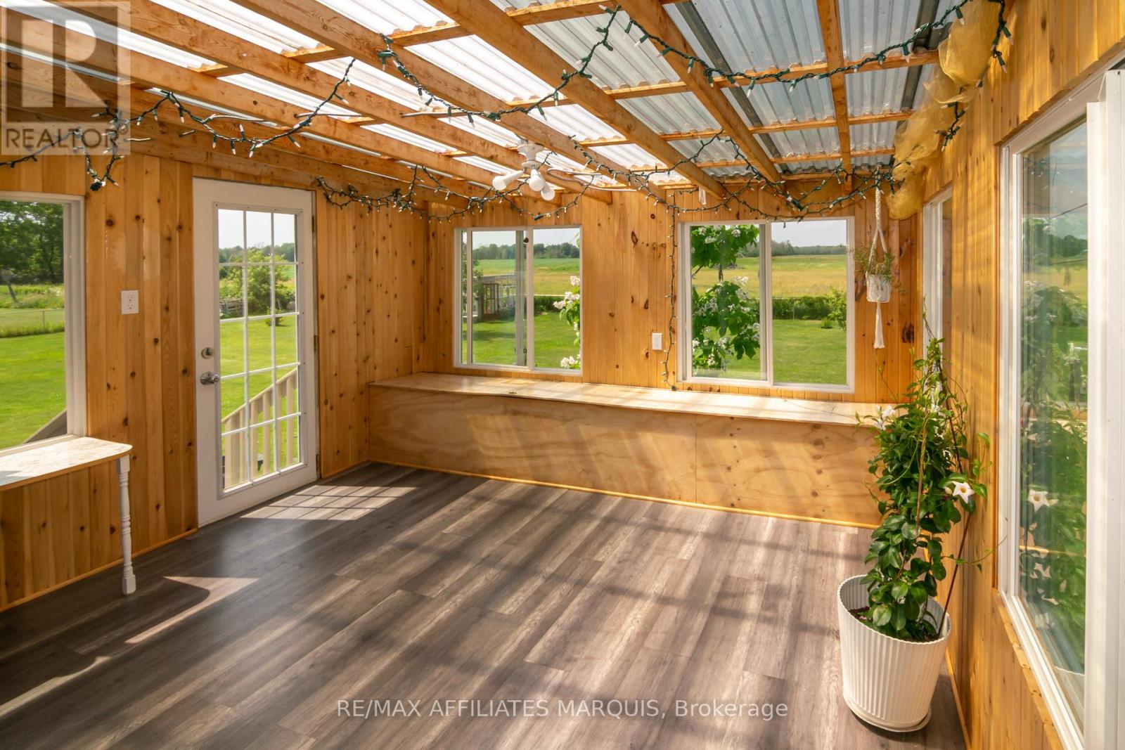 428 JOHNSTON ROAD - Image 29