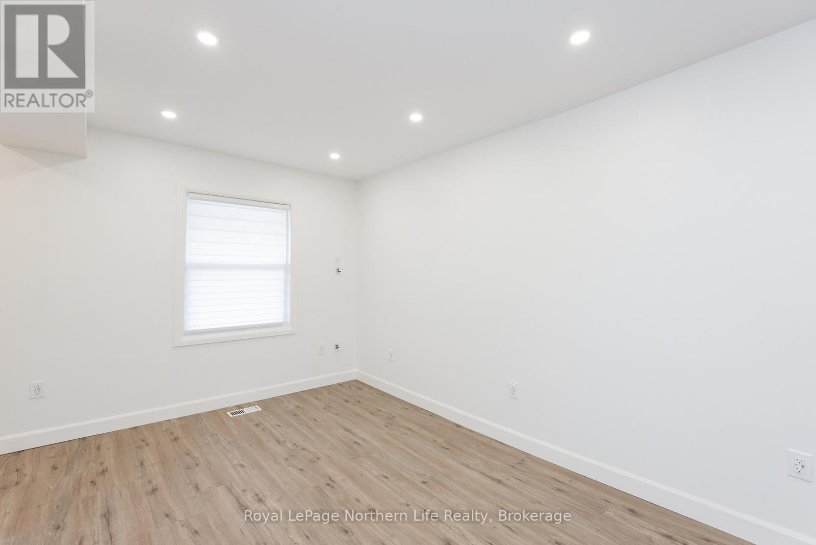 253 SECOND AVENUE W - Image 10