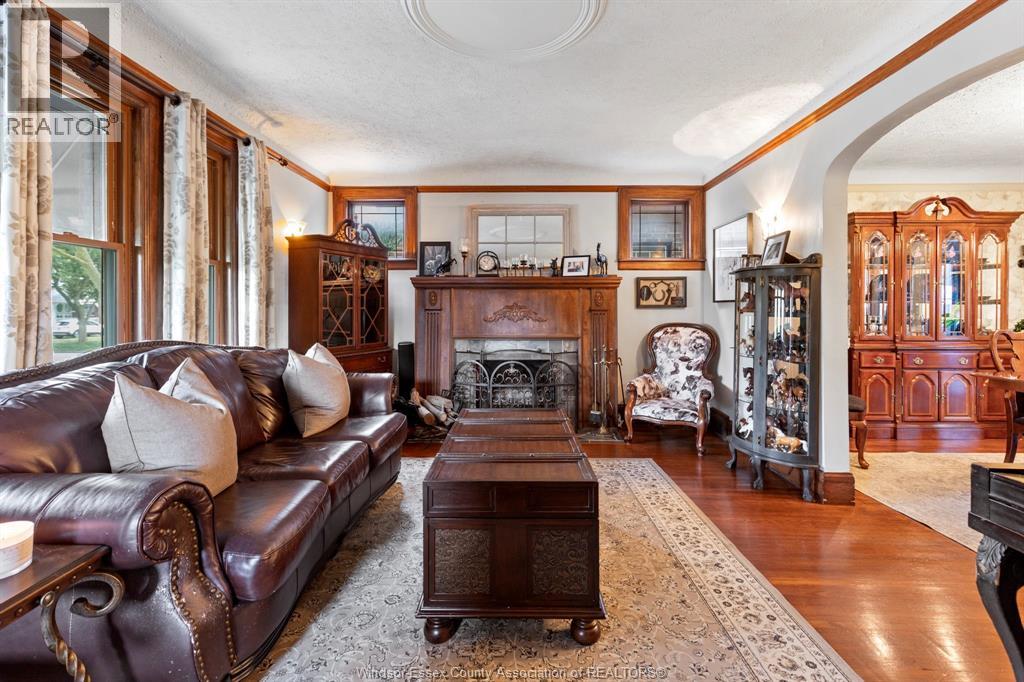 2079 VERDUN - Image 33