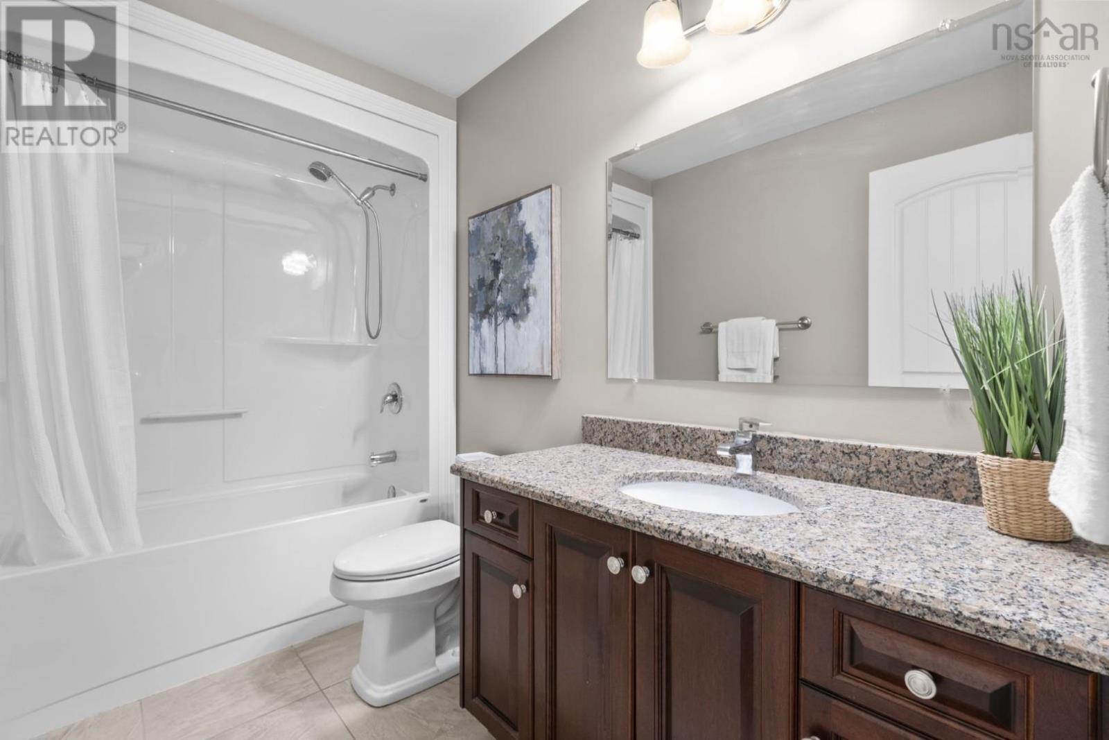Property 29 of 51 of 182 Voyageur Way