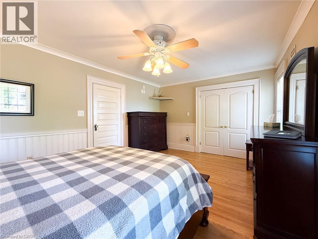103 MAIN Street S - Image 35