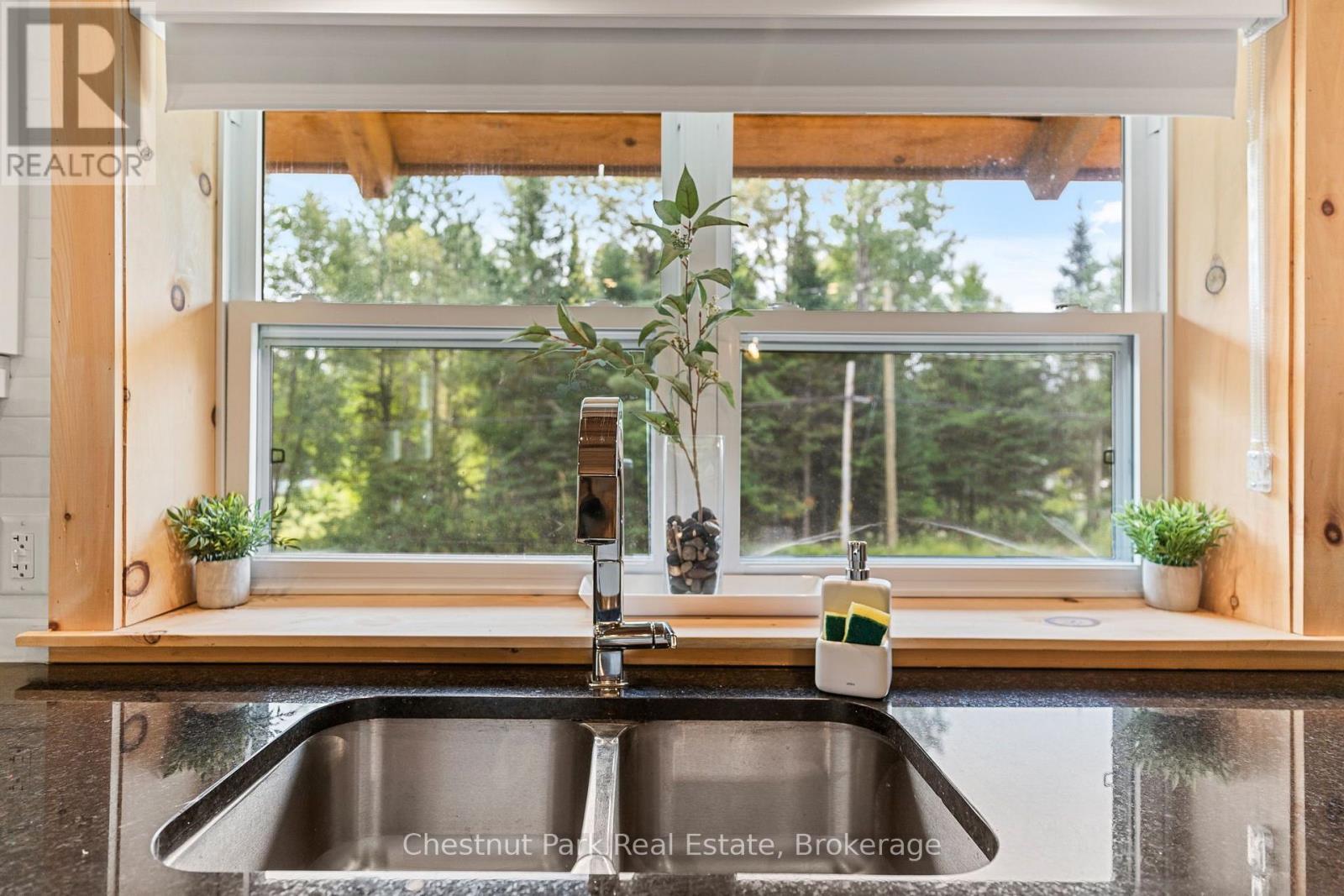 2517 NORTH SHORE ROAD - Image 16