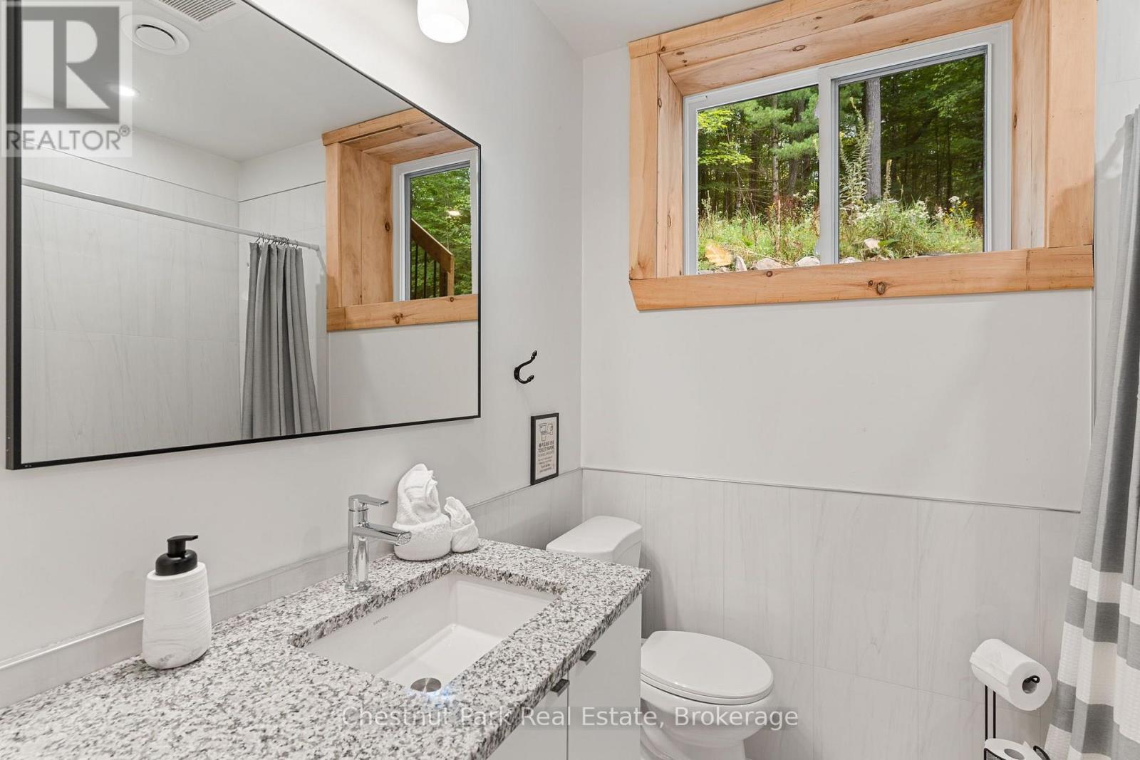 2517 NORTH SHORE ROAD - Image 27
