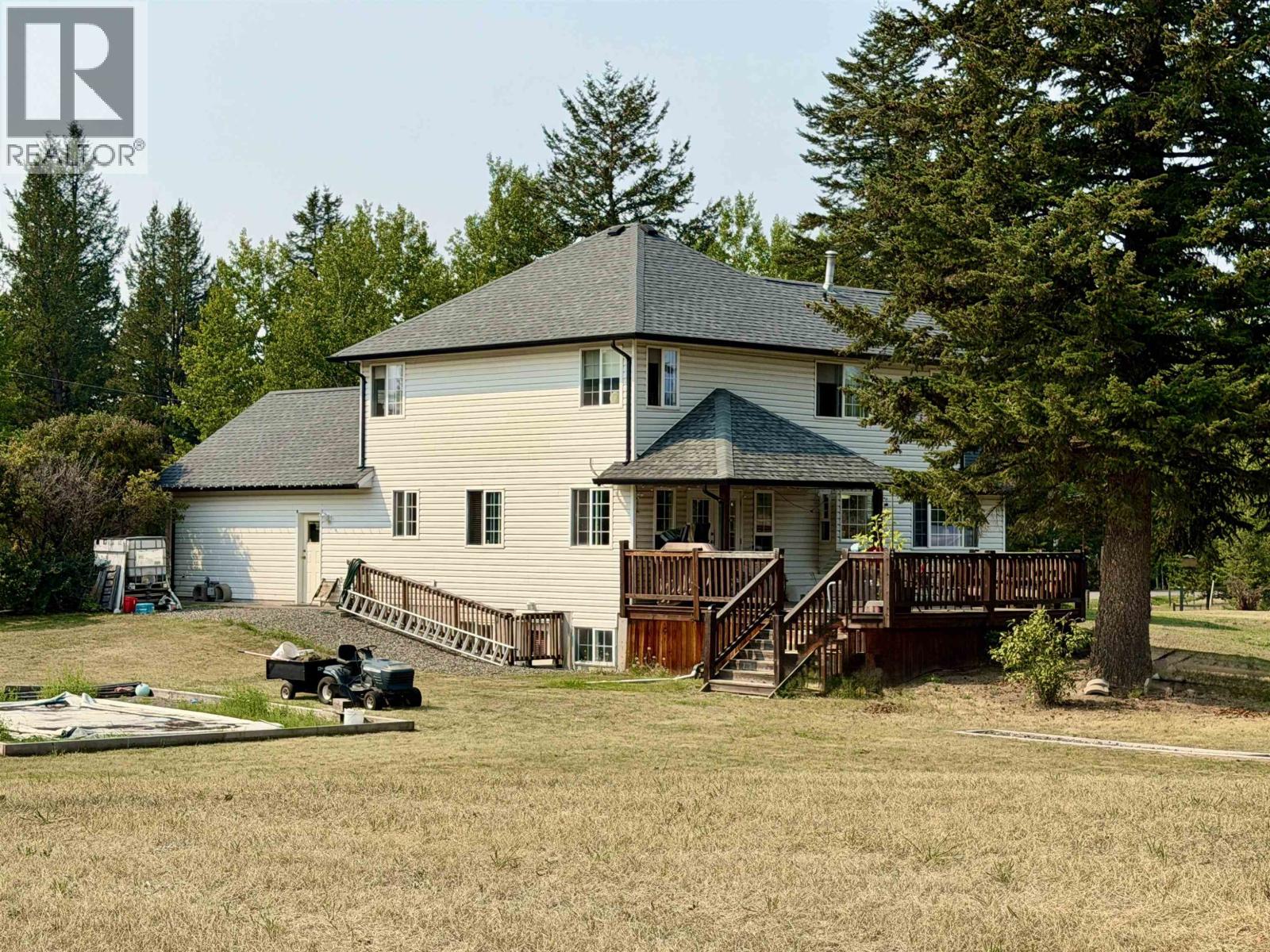 5581 LAKESIDE COURT - 32