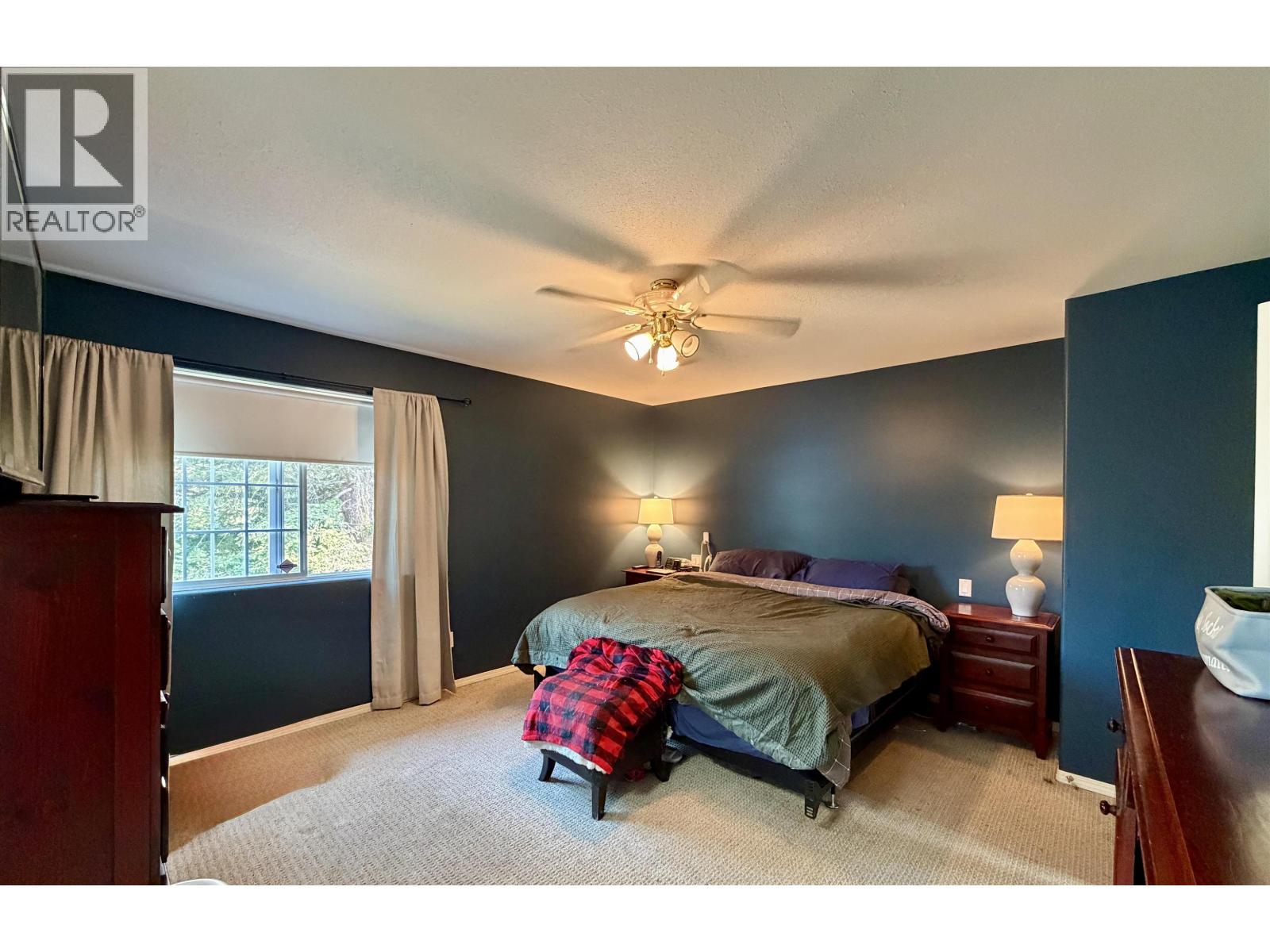 5581 LAKESIDE COURT - 21