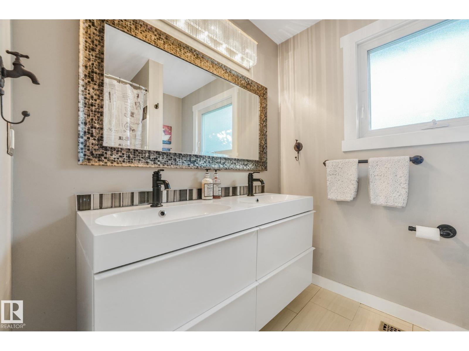 14115 70 ST NW - Image 27