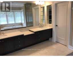 76 De Vere Gardens, Toronto, ON M5M3E9 Photo 19