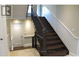 76 De Vere Gardens, Toronto, ON M5M3E9 Photo 21