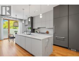 67 Heath Street W, Toronto, ON M4V1T2 Photo 13