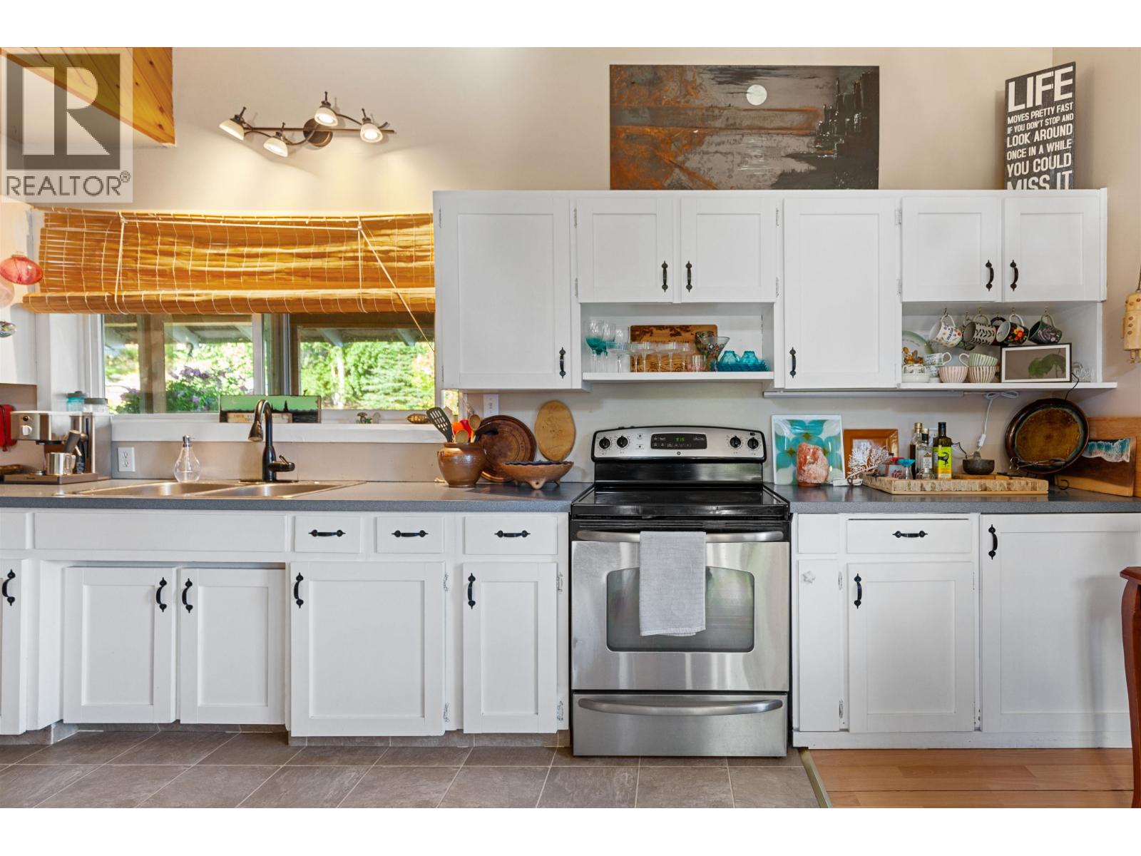 40150 S BEDNESTI LAKE ROAD, Prince George