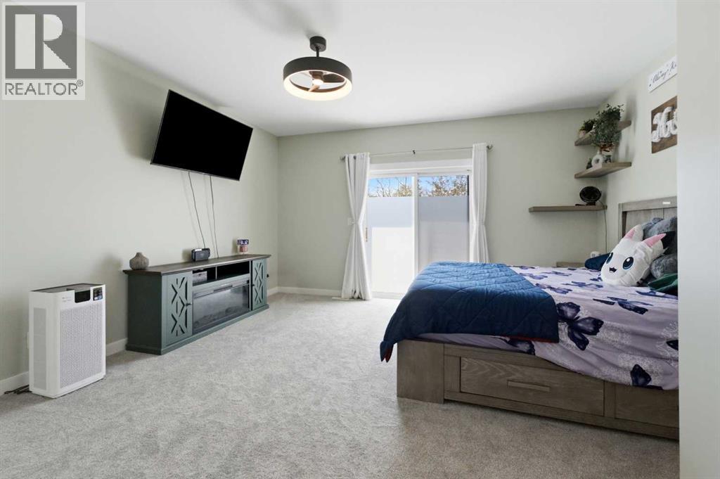 Listing photo – 35 Erica Drive, Lacombe