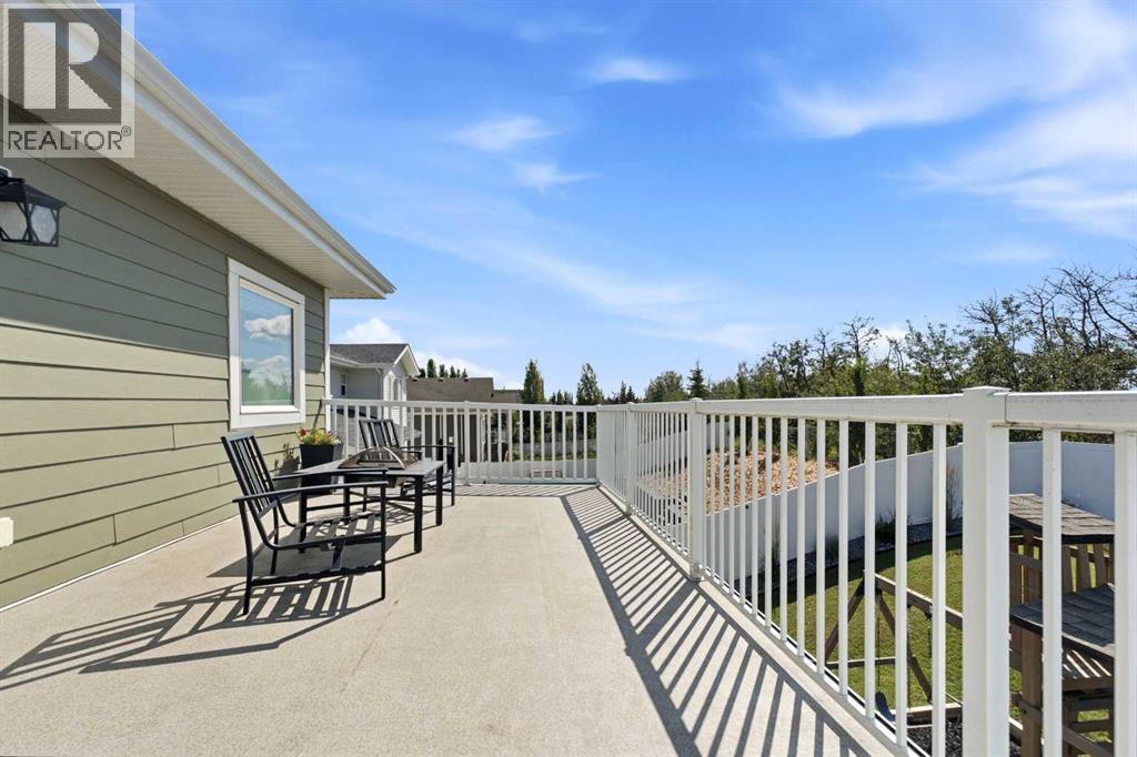 Listing photo – 35 Erica Drive, Lacombe