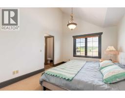 59 Cowboy Trail, Rural Foothills County, AB T0L1K0 Photo 25