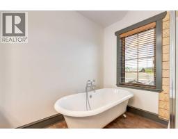 59 Cowboy Trail, Rural Foothills County, AB T0L1K0 Photo 28