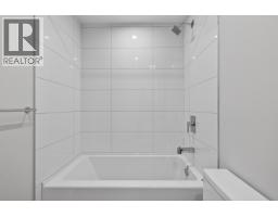 210 1930 Starling Drive, Tsawwassen, BC V4M0H1 Photo 19