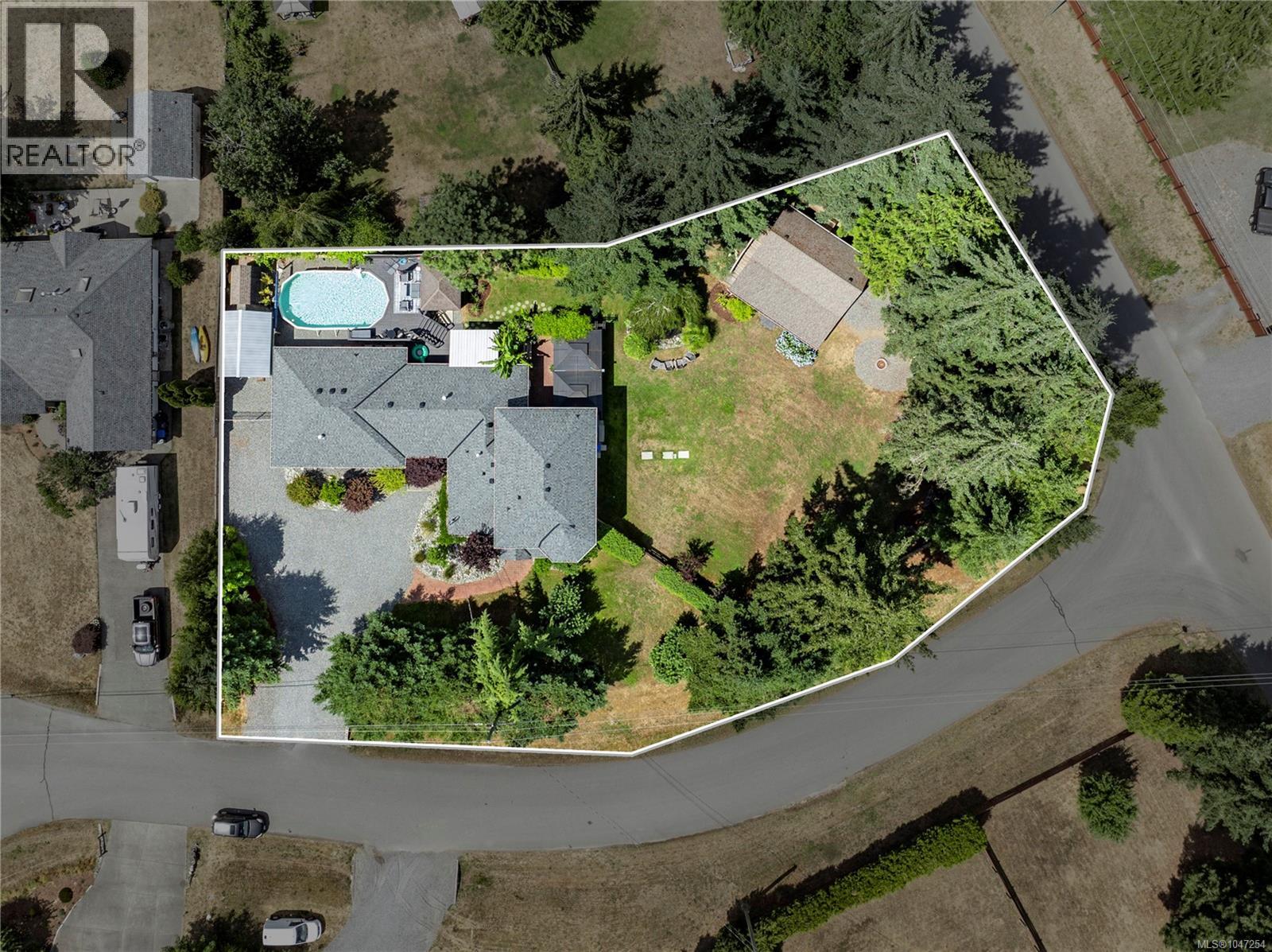 2071 Saras Way, Nanaimo