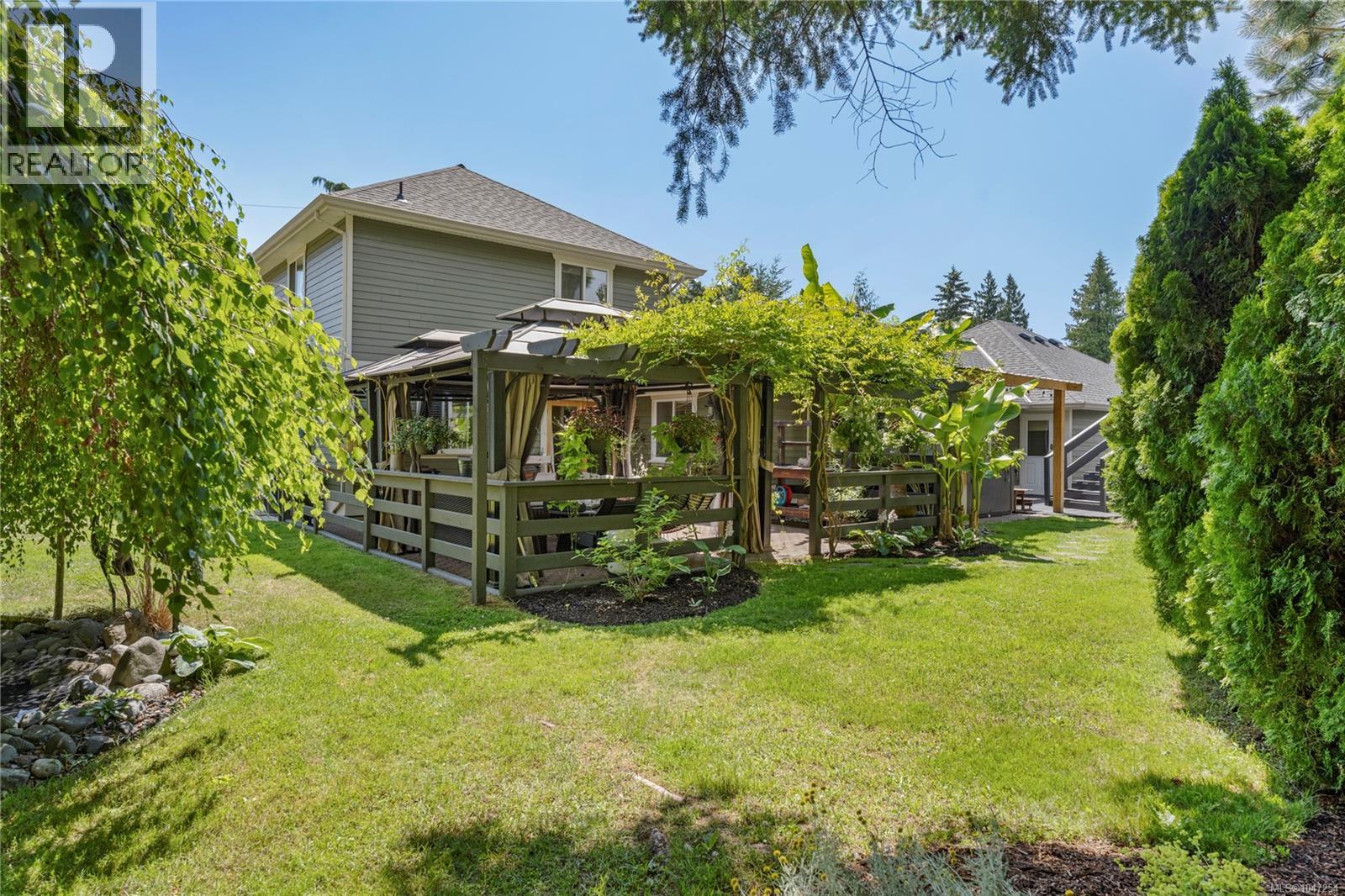 2071 Saras Way, Nanaimo