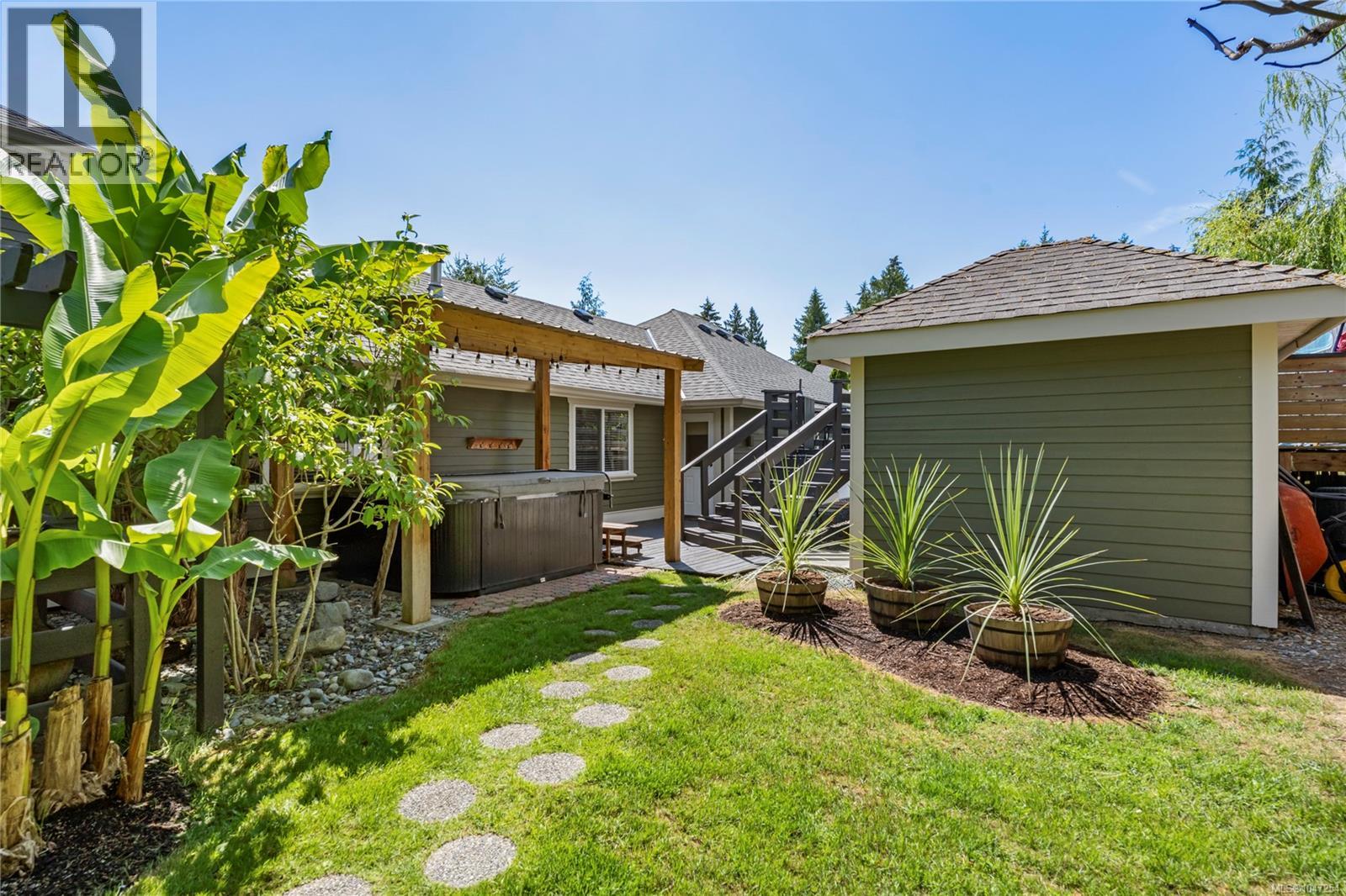 2071 Saras Way, Nanaimo