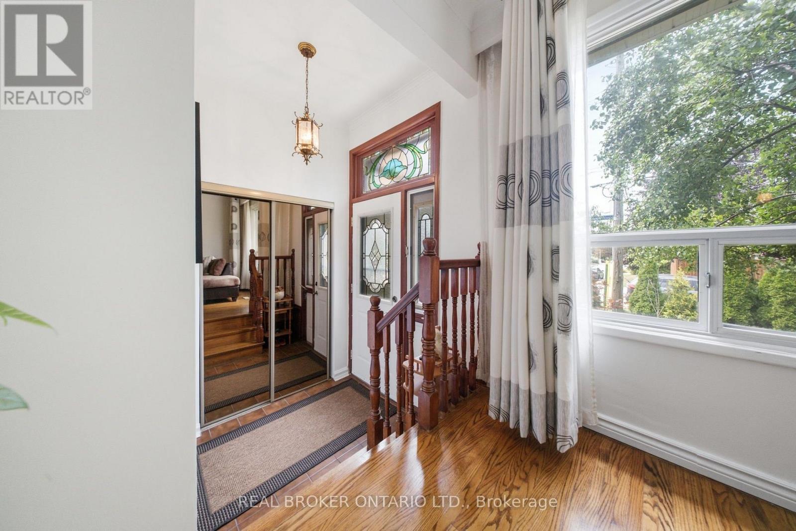 88 CAVEHILL CRESCENT - 4