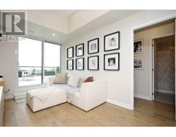 1201 - 3100 Keele Street, Toronto, ON M3M0E1 Photo 9