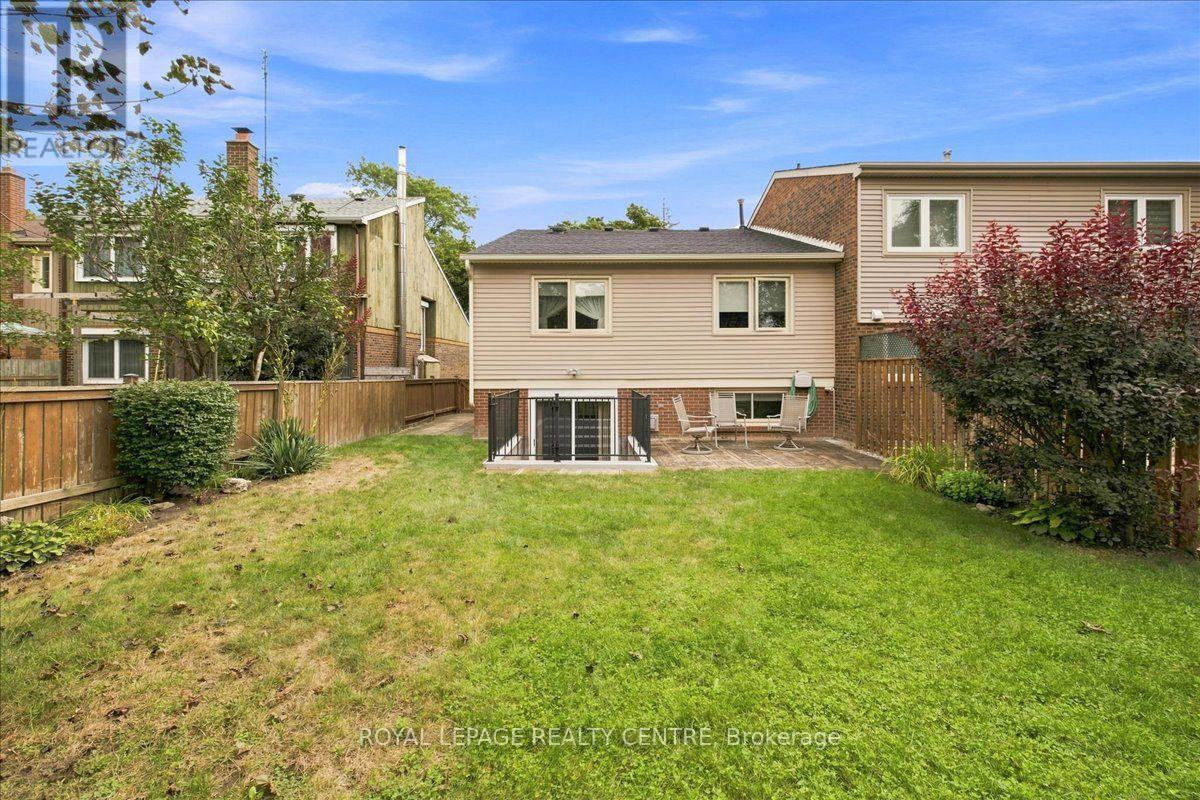 2564 MAINROYAL STREET - Image 38