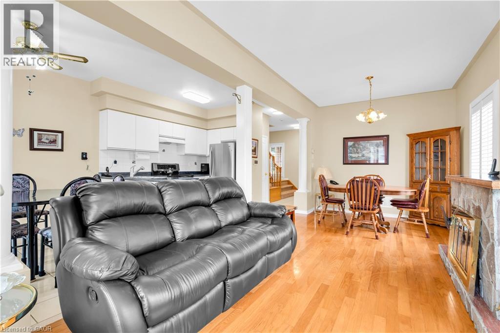 7404 DAVEMARK Court - Image 17